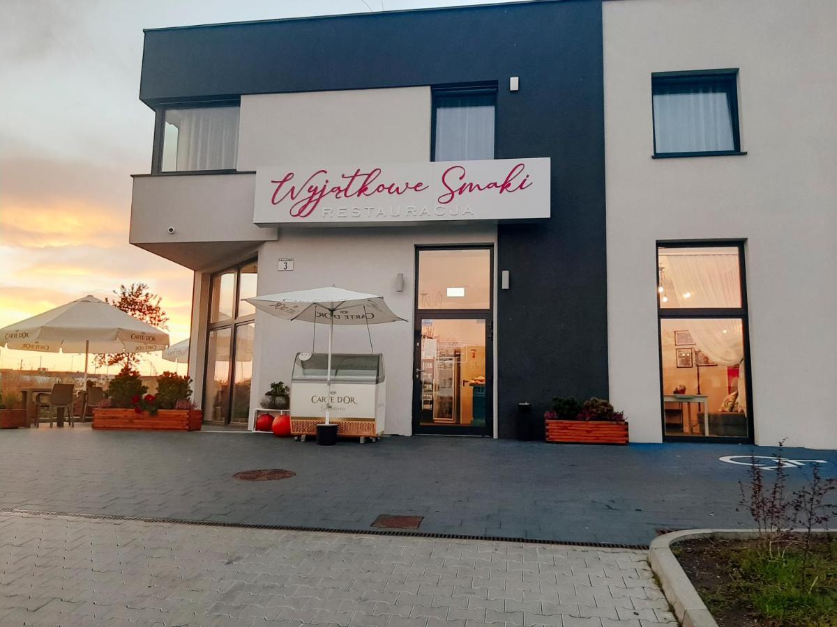 Wyjatkowe Smaki Bed & Breakfast Pruszcz Gdanski Exterior photo